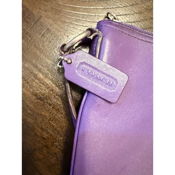 Coach City Crossbody Bag Purple Leather Zip Pocket Adjustable Strap - Picture 4 of 9